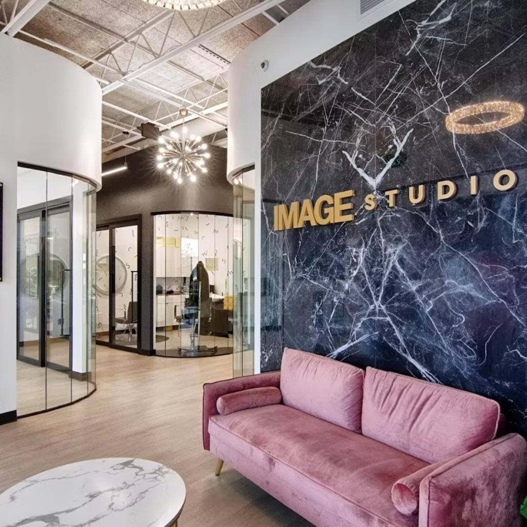 Aesthetics by Yari - Modern Studio